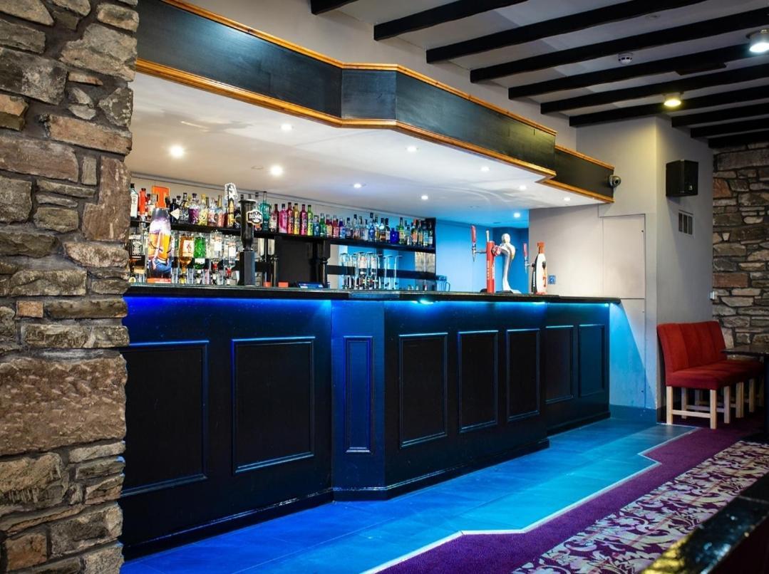 Royal Hotel Forfar Kültér fotó